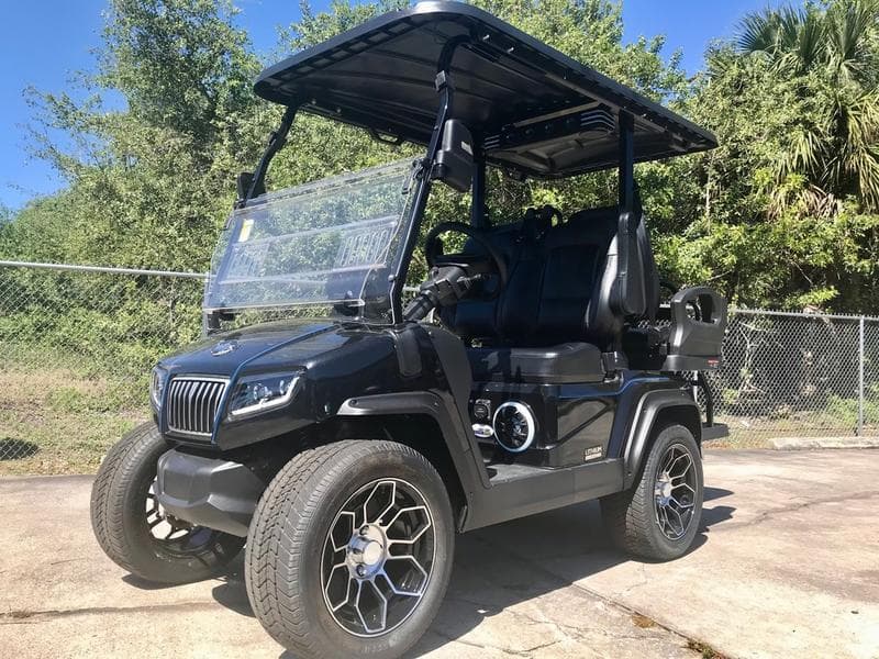 2025 Evolution D5 Ranger 2+2 Plus Black Sapphire — Cart with CarPlay