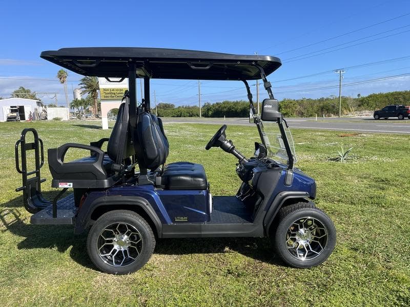 2025 Evolution D5 Ranger 2+2 Plus Portimao Blue — Cart with CarPlay — additional view
