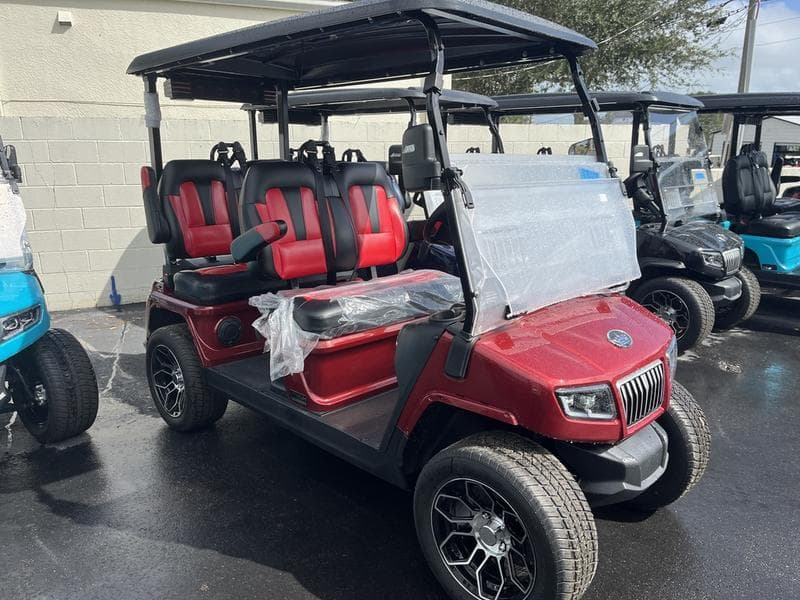 2025 Evolution D5 Ranger 4 Black Sapphire — Forward-Facing 4-Seater Cart — additional view